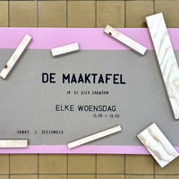 Maaktafel in de bieb — familie-kids in Zaanstad